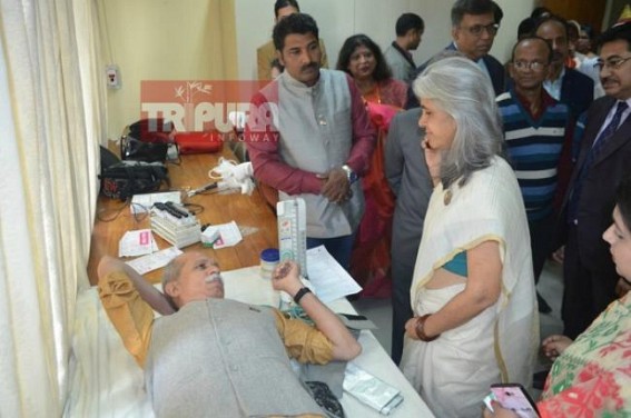 Tripura High Court Chief Justice celebrates R-Day with Blood Donation Tripura High Court Chief Justice celebrates R-Day with Blood Donation